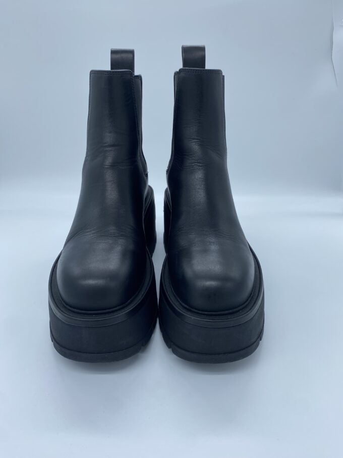 stivaletti valentino