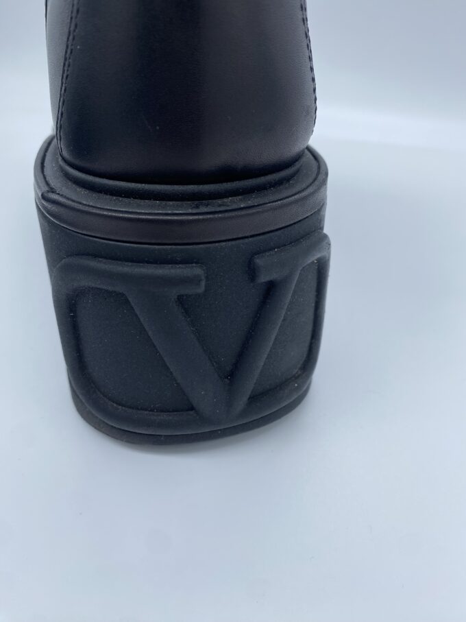 stivaletti valentino