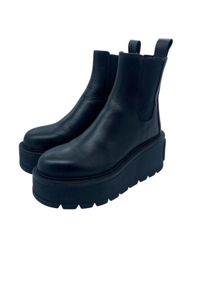 stivaletti valentino